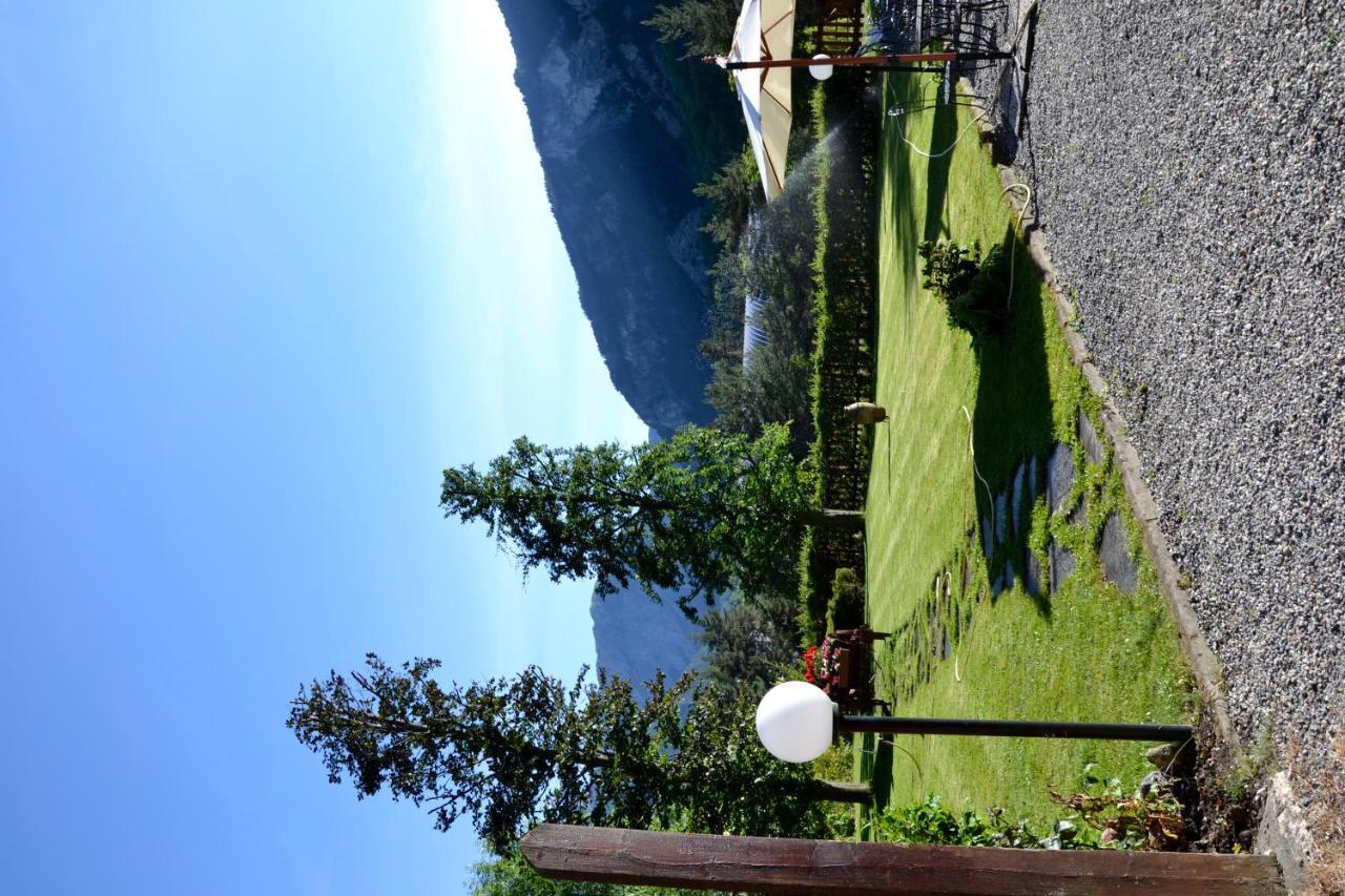 Hotel Bucaneve Bardonecchia Bagian luar foto
