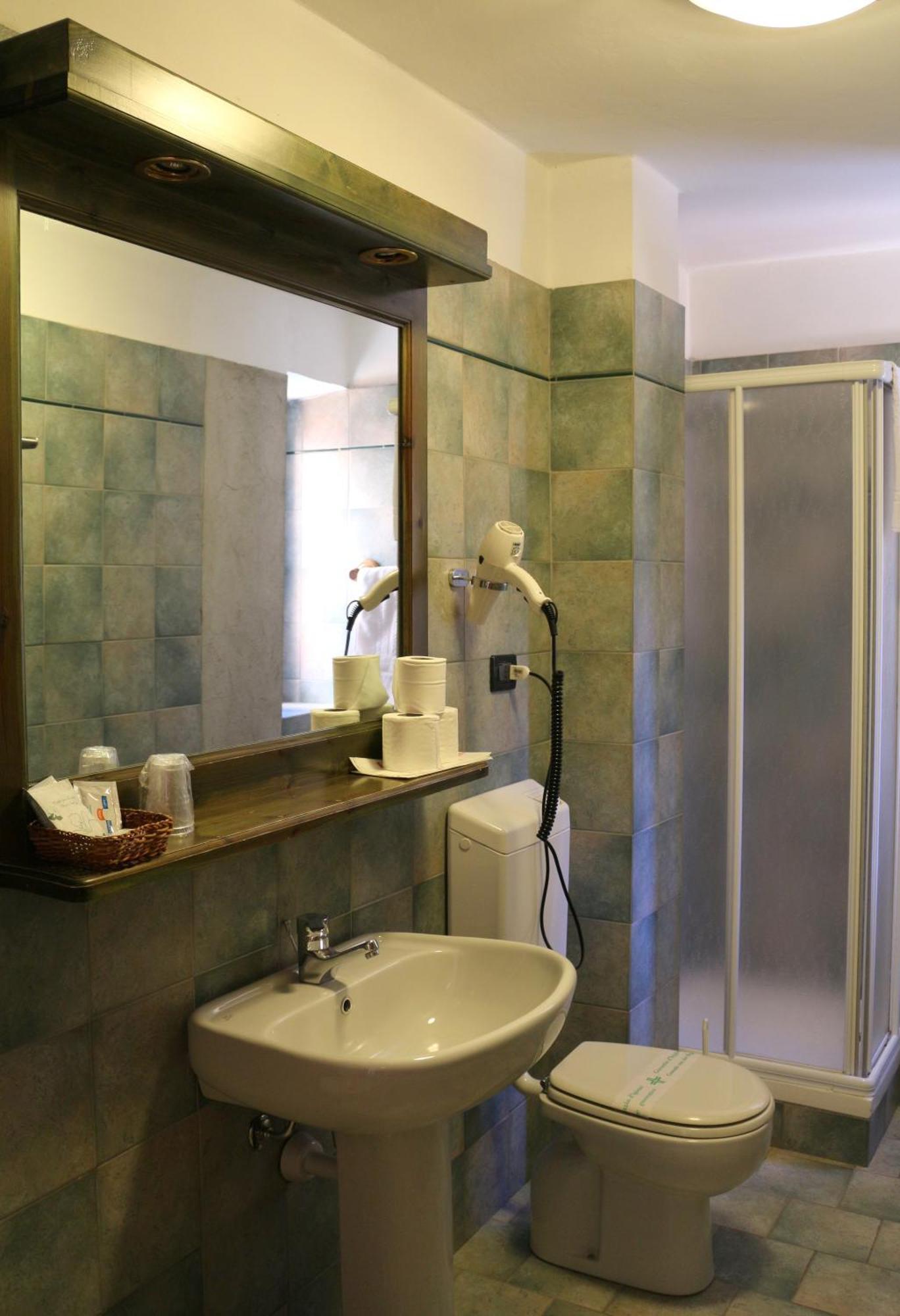 Hotel Bucaneve Bardonecchia Ruang foto