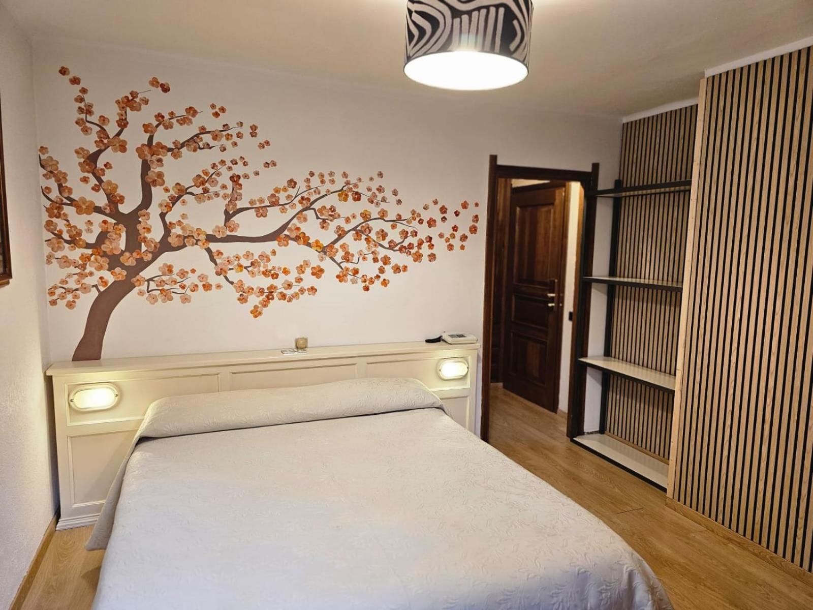 Hotel Bucaneve Bardonecchia Bagian luar foto